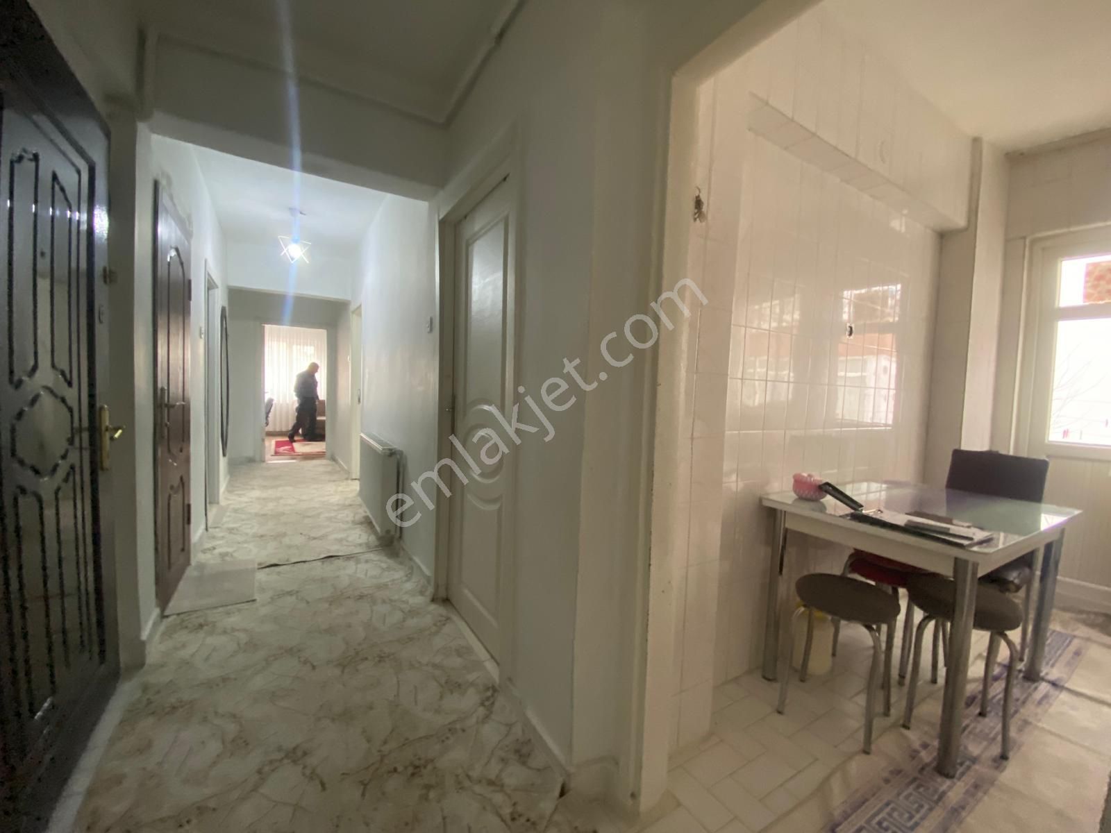 Koza Emlak'tan Selçuklu Mahalesin'de Ara Katta Geniş Yapılı Bağımsız 3+1 Satılık Daire - Görsel 29