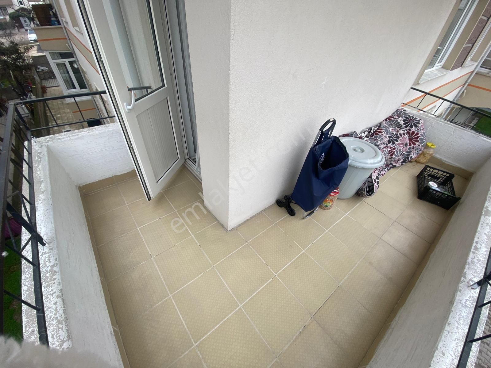 Koza Emlak'tan Selçuklu Mahalesin'de Ara Katta Geniş Yapılı Bağımsız 3+1 Satılık Daire - Görsel 14