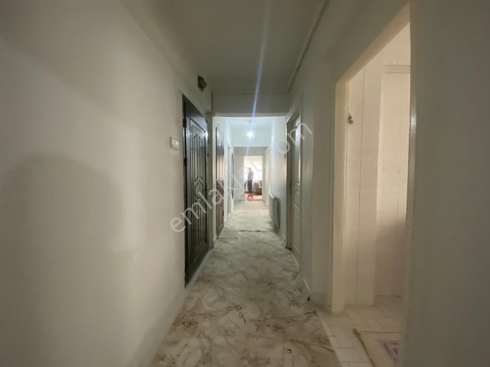 Koza Emlak'tan Selçuklu Mahalesin'de Ara Katta Geniş Yapılı Bağımsız 3+1 Satılık Daire - Görsel 31