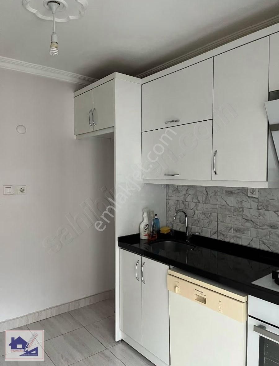 Gaziosmanpaşa Bağlarbaşı Satılık Arakat Daire - Görsel 17