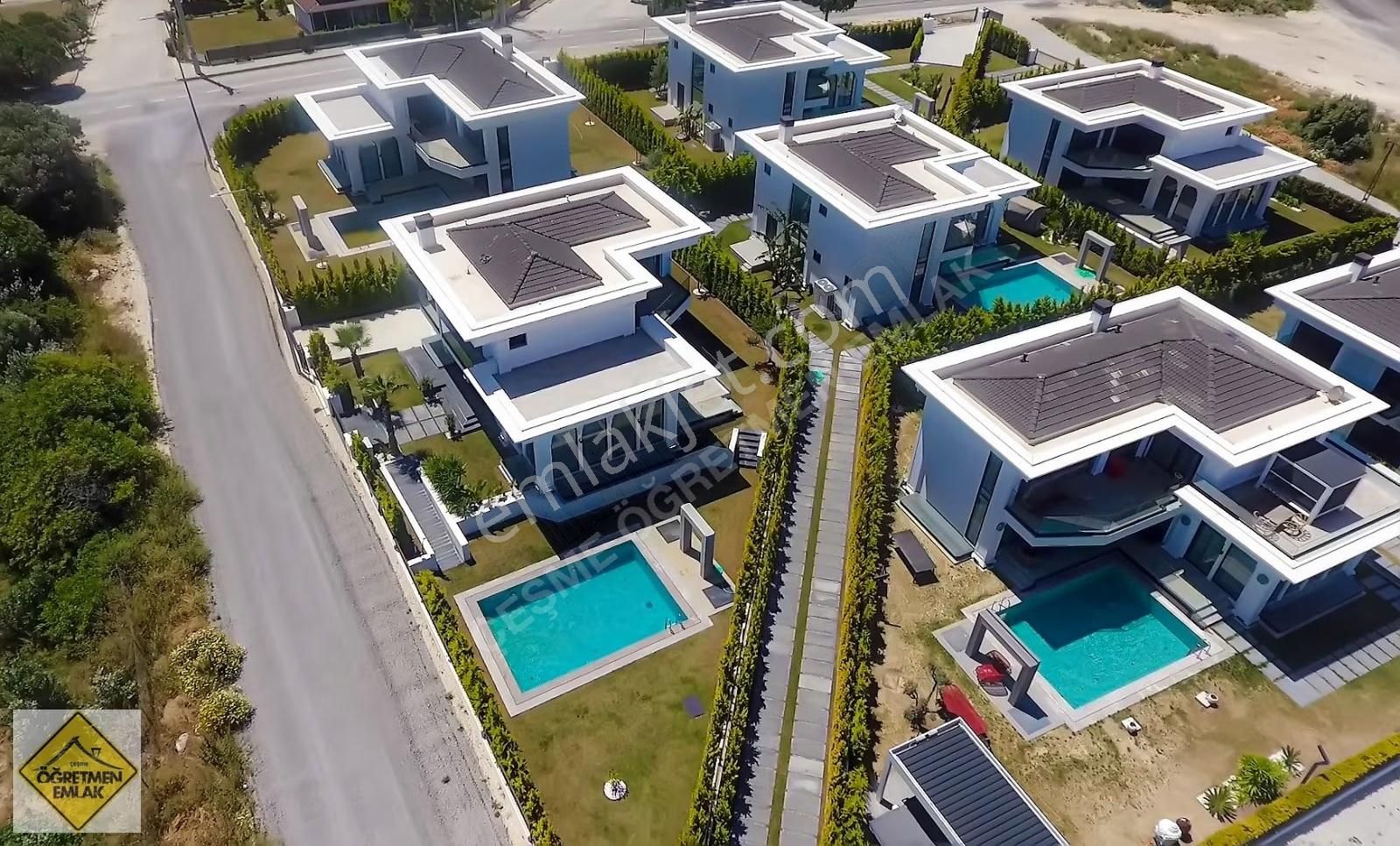 Çeşme Dalyan Da Tam Müstakil Kaliteli Özel Tasarım Lüks Villalar - Görsel 10