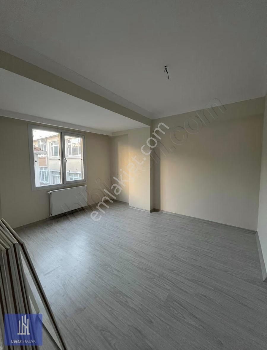 Uygar Emlaktan Siyavuşpaşa Caddesi Üzerinde Sıfır 3+1 Daire - Görsel 3