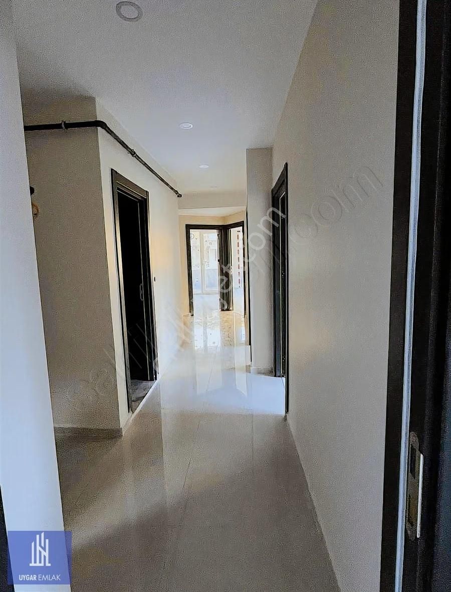 Uygar Emlaktan Siyavuşpaşa Caddesi Üzerinde Sıfır 3+1 Daire - Görsel 14