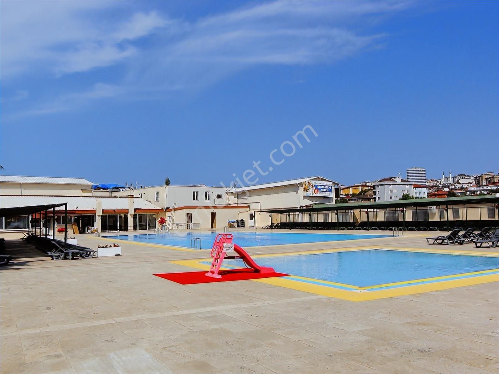 Sancaktepe Sarı Evler Sarıevler Kiralık Havuz Cephe Daire - Görsel 29