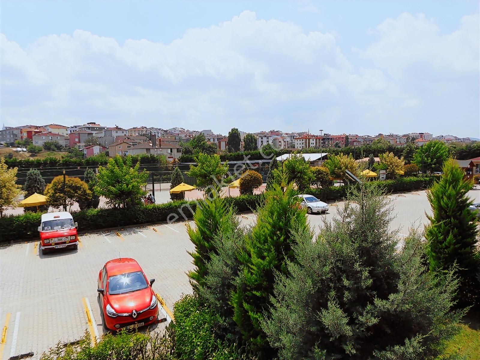 Sancaktepe Sarı Evler Sarıevler Kiralık Havuz Cephe Daire - Görsel 3