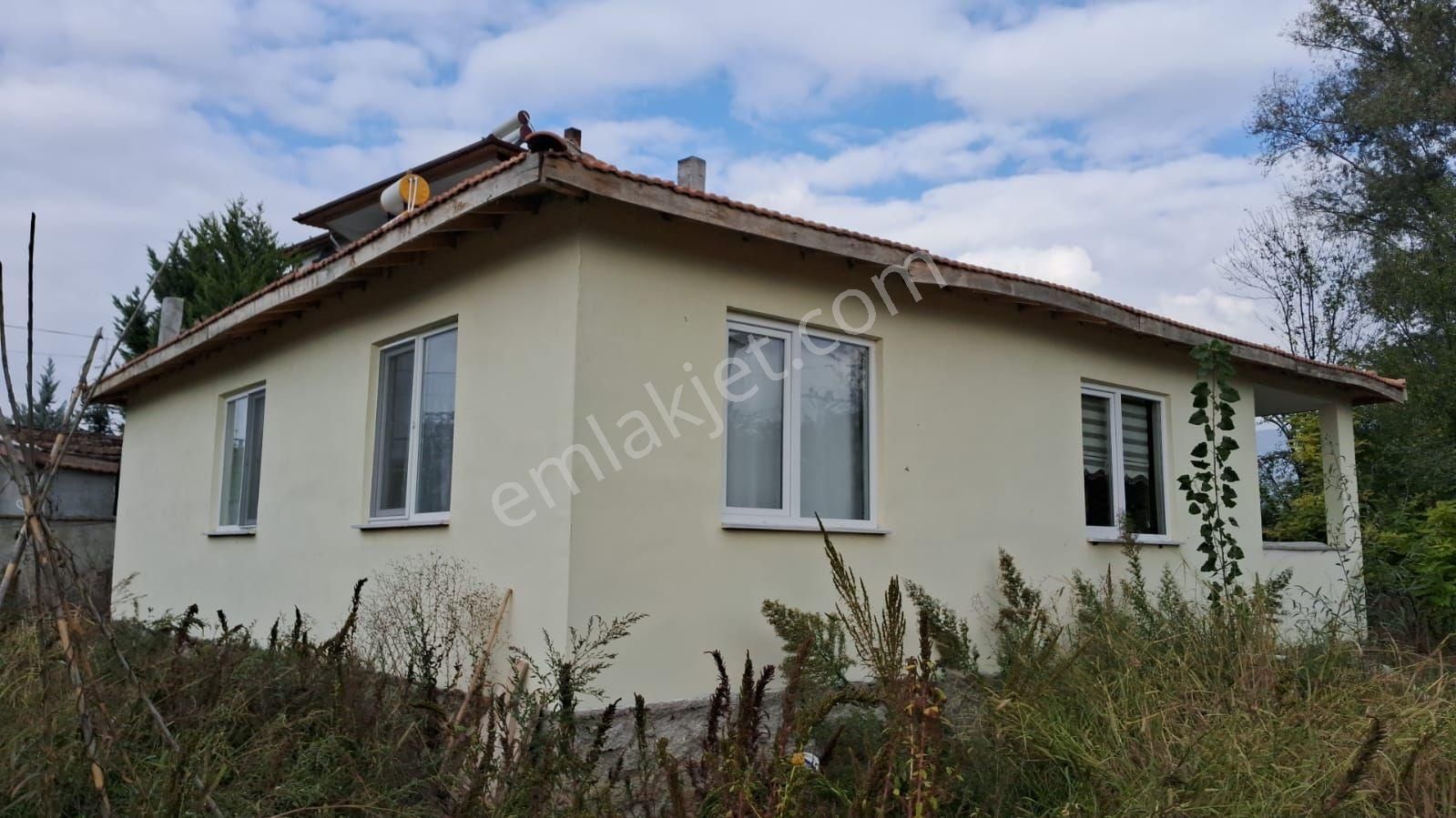 Tokat Merkez Dökmetepede Ev İçeriisinde Bahçeli Satlık - Görsel 7