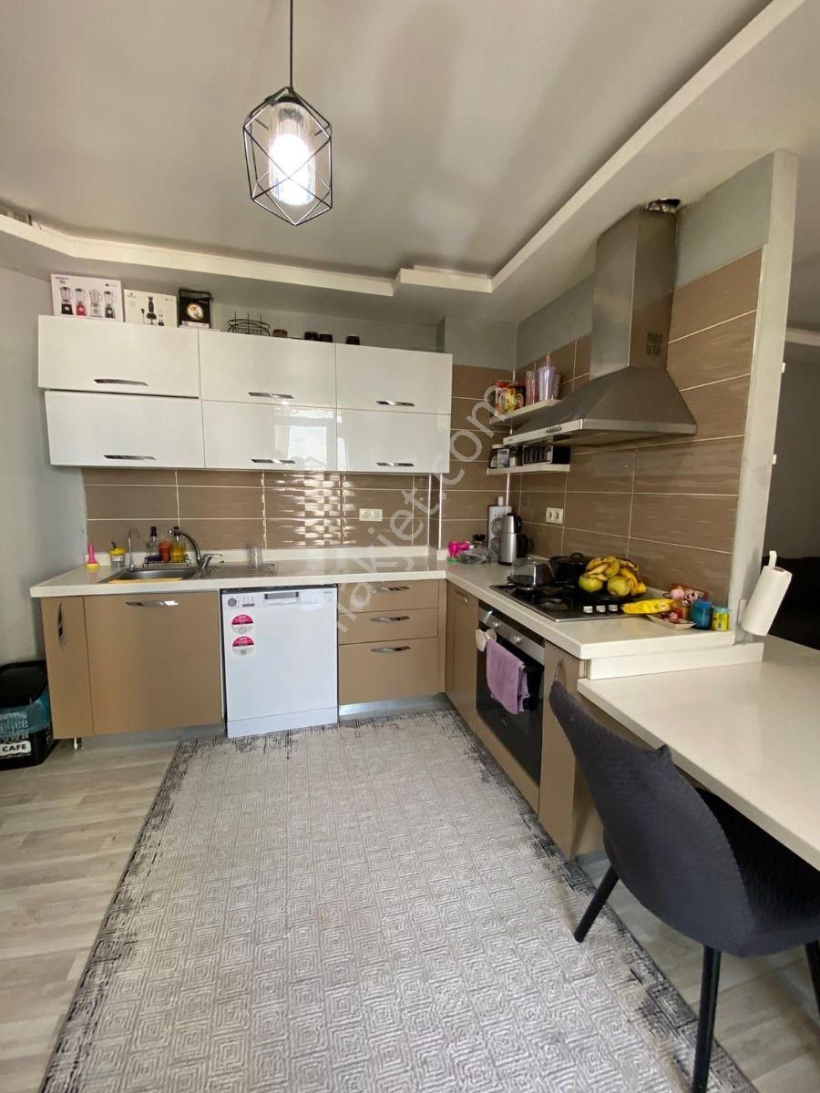 Beyazevler Cadde Üzeri 3+1 Satılık Göl Manzaralı Hasarsız - Görsel 12