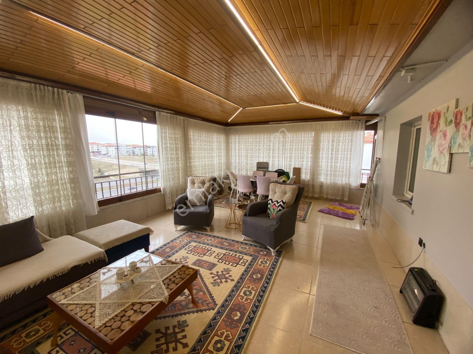 Mükemmel Manzaralı 5+1 Ultra Lüx Yapılı Geniş Satılık Teraslı Dublex - Görsel 29