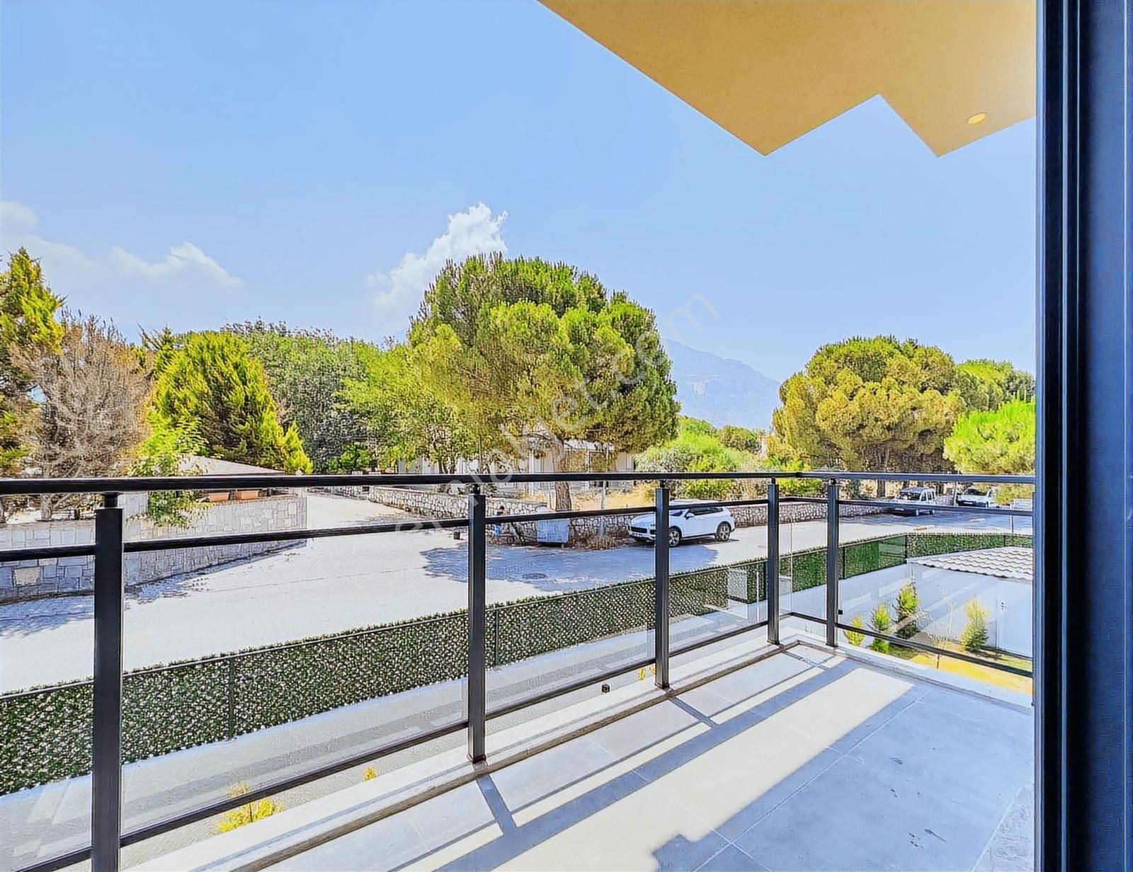 Ölüdenize Yakın Lüks Ve Huzurlu Kiralık Villa - Görsel 9