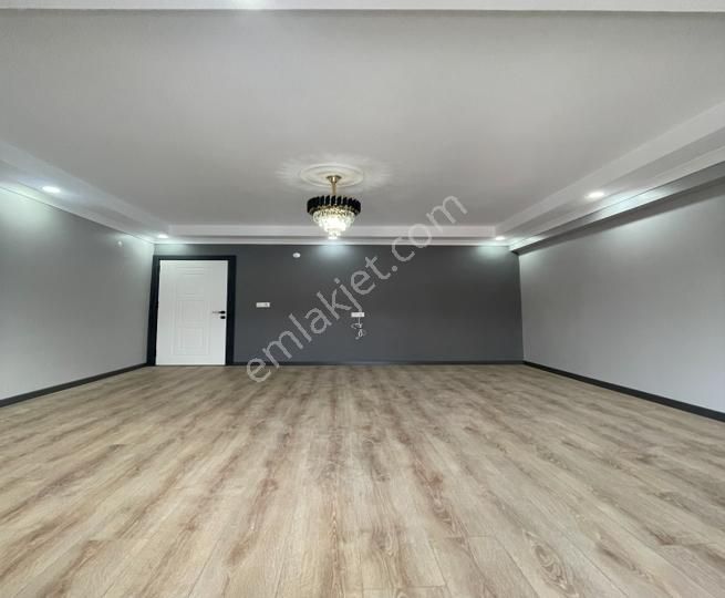 Evinizle Tanışın; Sıfır ,merkezi Ve Taşınmaya Hazır 3+1! - Görsel 9