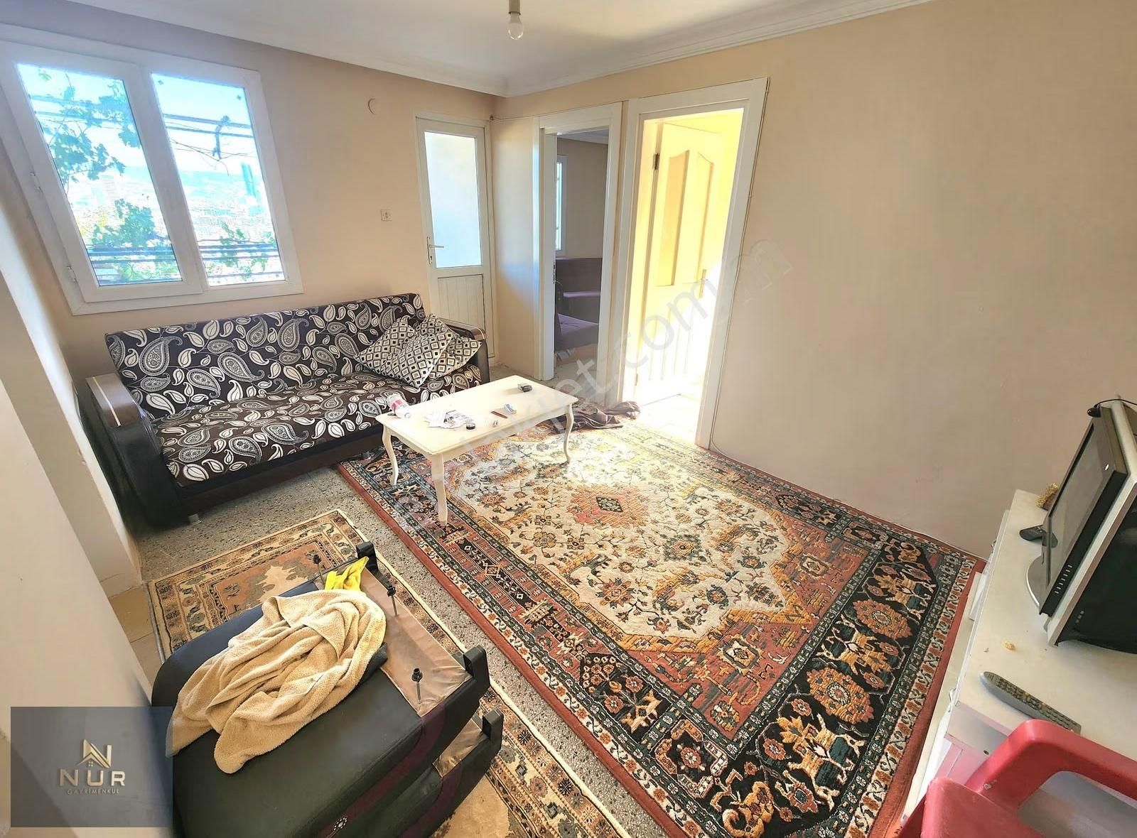 Çiçek Mah. Gazi Mey Yakını 2 Katlı Müstakil Ev - Görsel 12