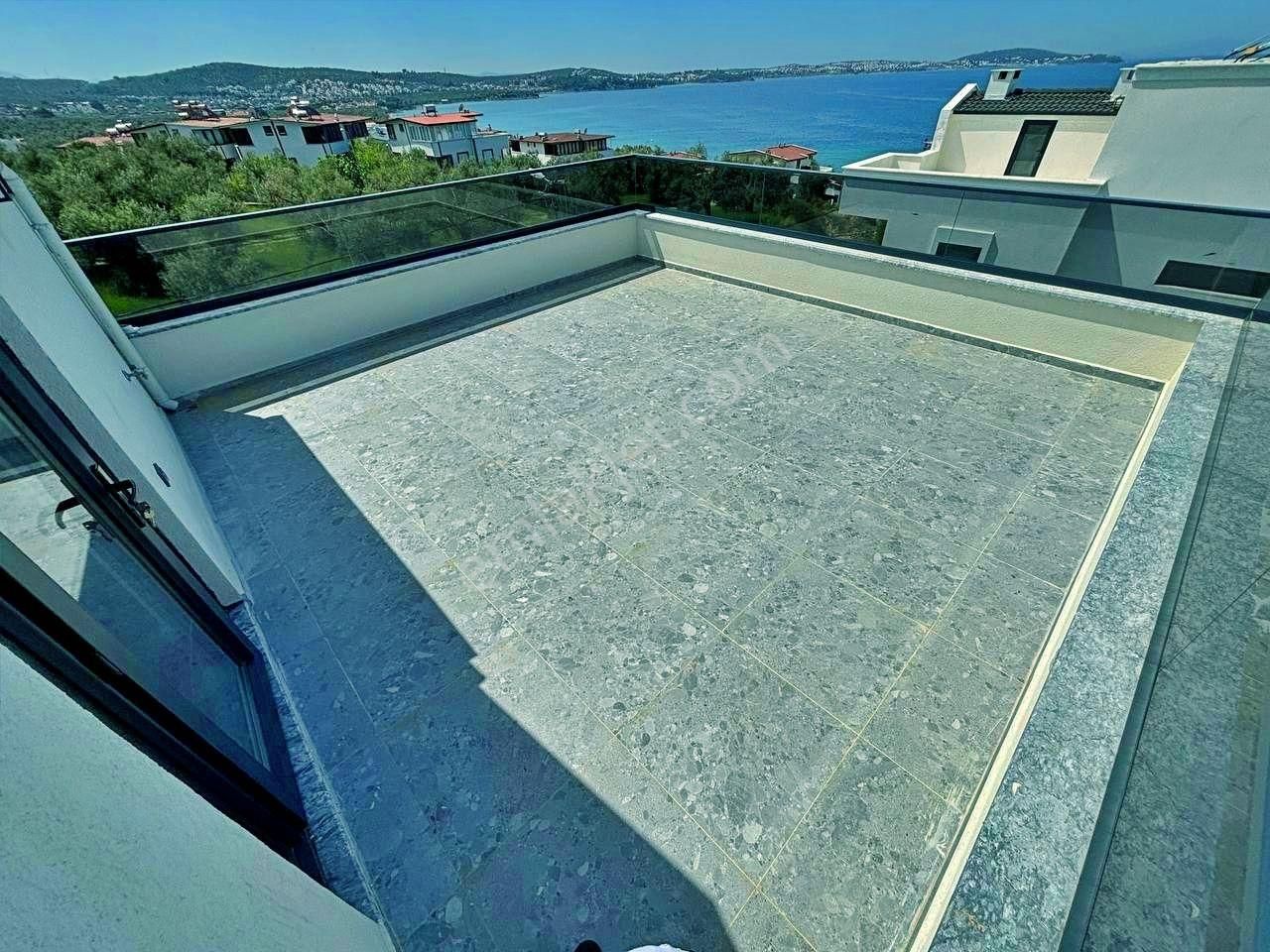 Uytundan Pelitköyde Denize 100 Metre Geniş Bahçeli 4+1 Villa - Görsel 2