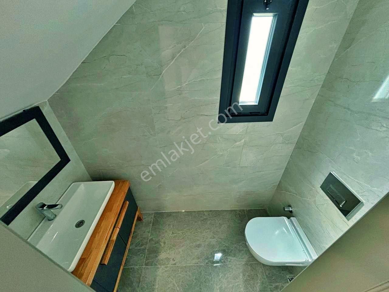 Uytundan Pelitköyde Denize 100 Metre Geniş Bahçeli 4+1 Villa - Görsel 19