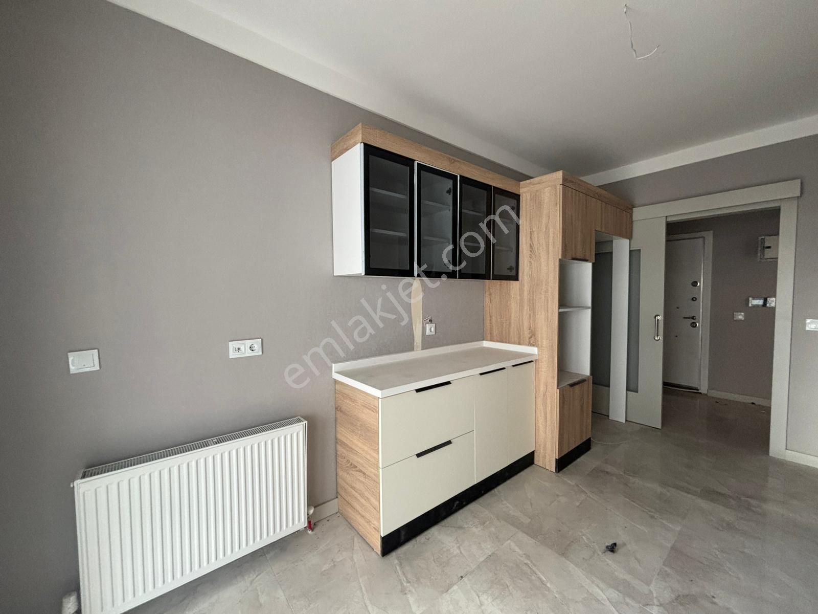 Koza Emlak'tan Saraycık Asm Yapı Da Tam Güvenlikli 3+1 Ara Katta Geniş Odalı Daire - Görsel 6