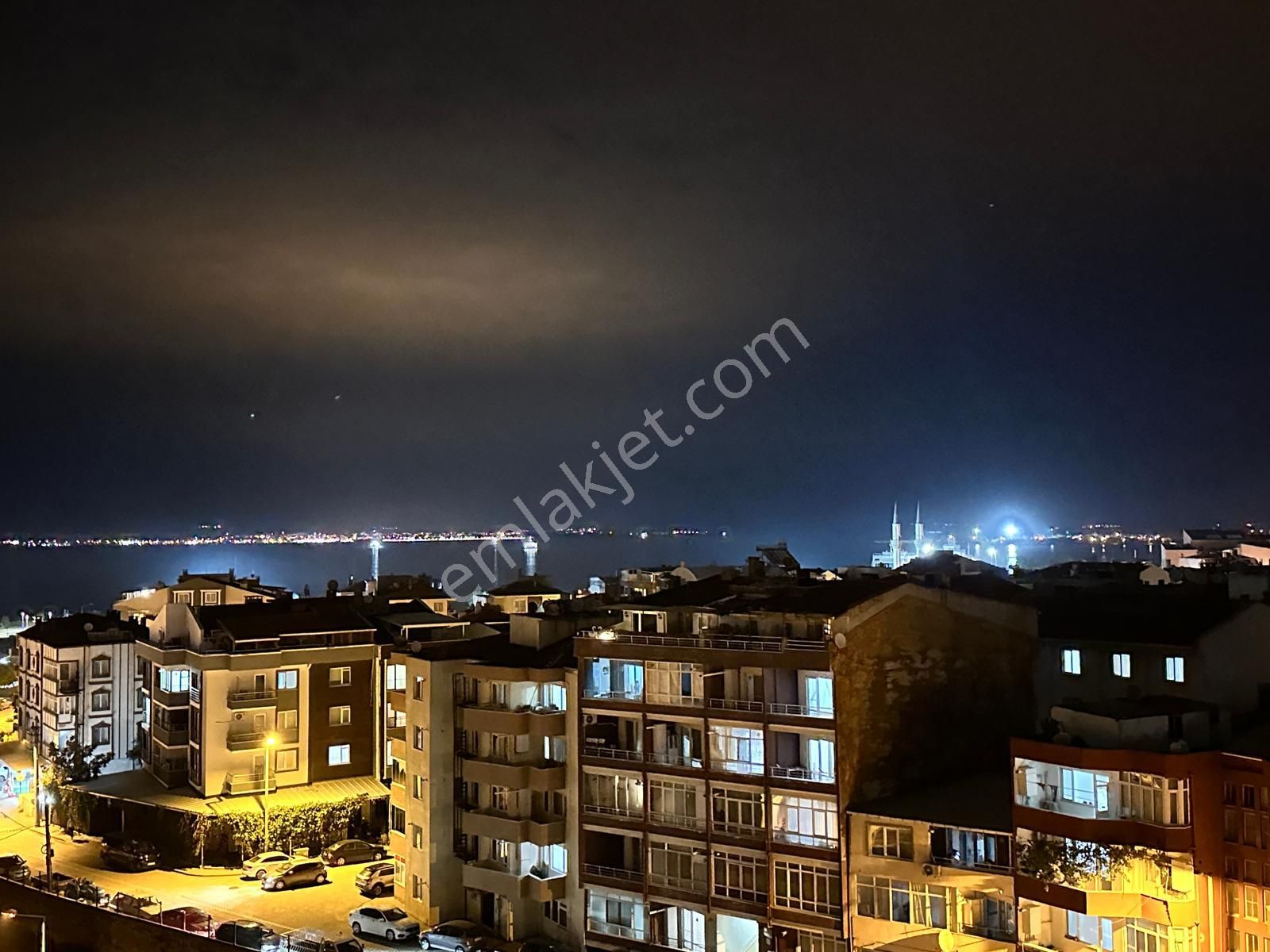 Çanakkale Lapseki Dardanel Tower'da Ekstralı, Boğaz Manzaralı 3+1 Ara Kat Satılık Daire - Görsel 18