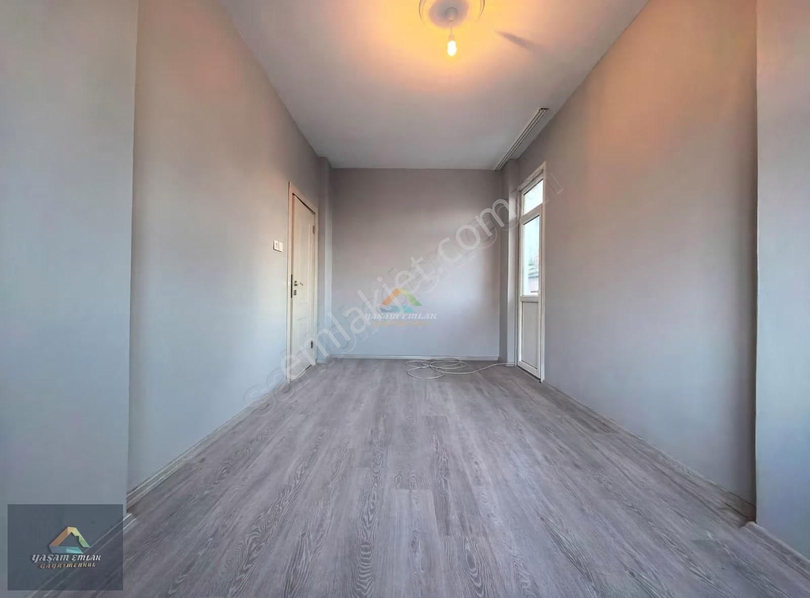Yaşam'dan Çınardere'de Ayazma Caddesi Üzerinde Kiralık 3+1 Daire - Görsel 22
