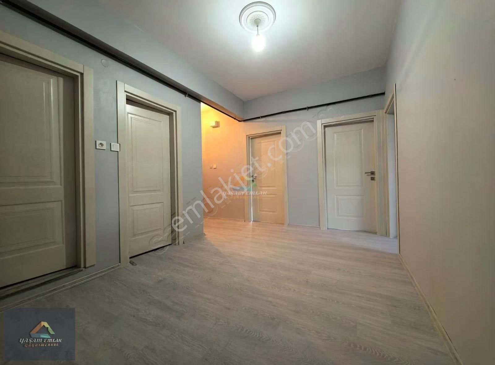 Yaşam'dan Çınardere'de Ayazma Caddesi Üzerinde Kiralık 3+1 Daire - Görsel 14