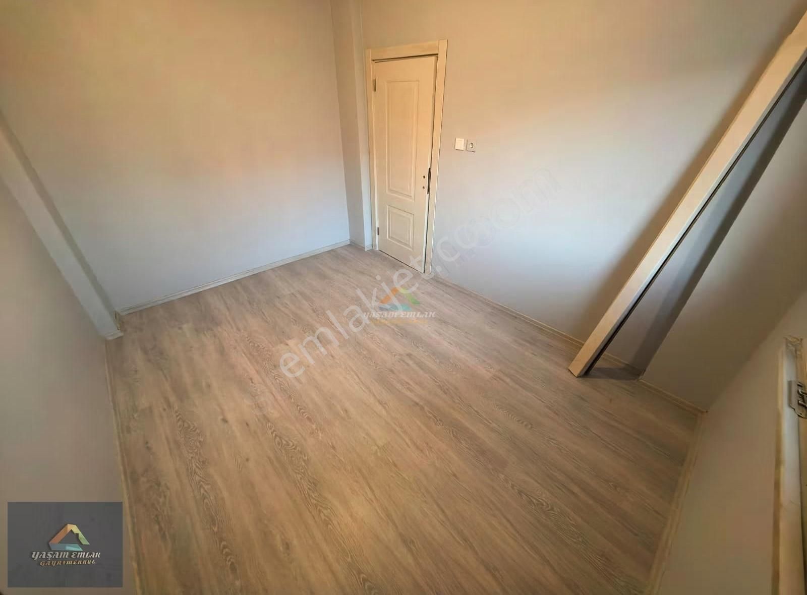 Yaşam'dan Çınardere'de Ayazma Caddesi Üzerinde Kiralık 3+1 Daire - Görsel 17