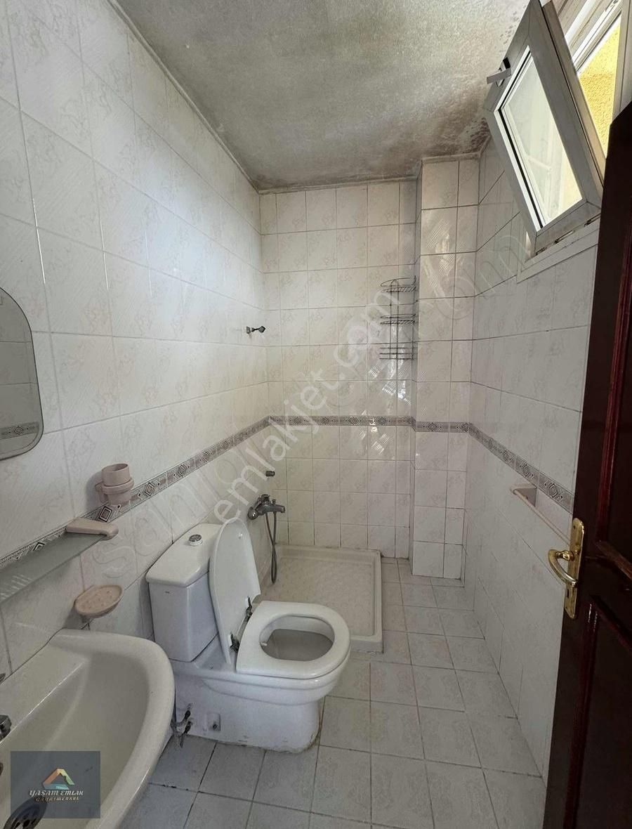 Yaşam'dan M.akif Mahallesi Ana Cadde Üzeri 3+1 E.banyolu Daire - Görsel 5