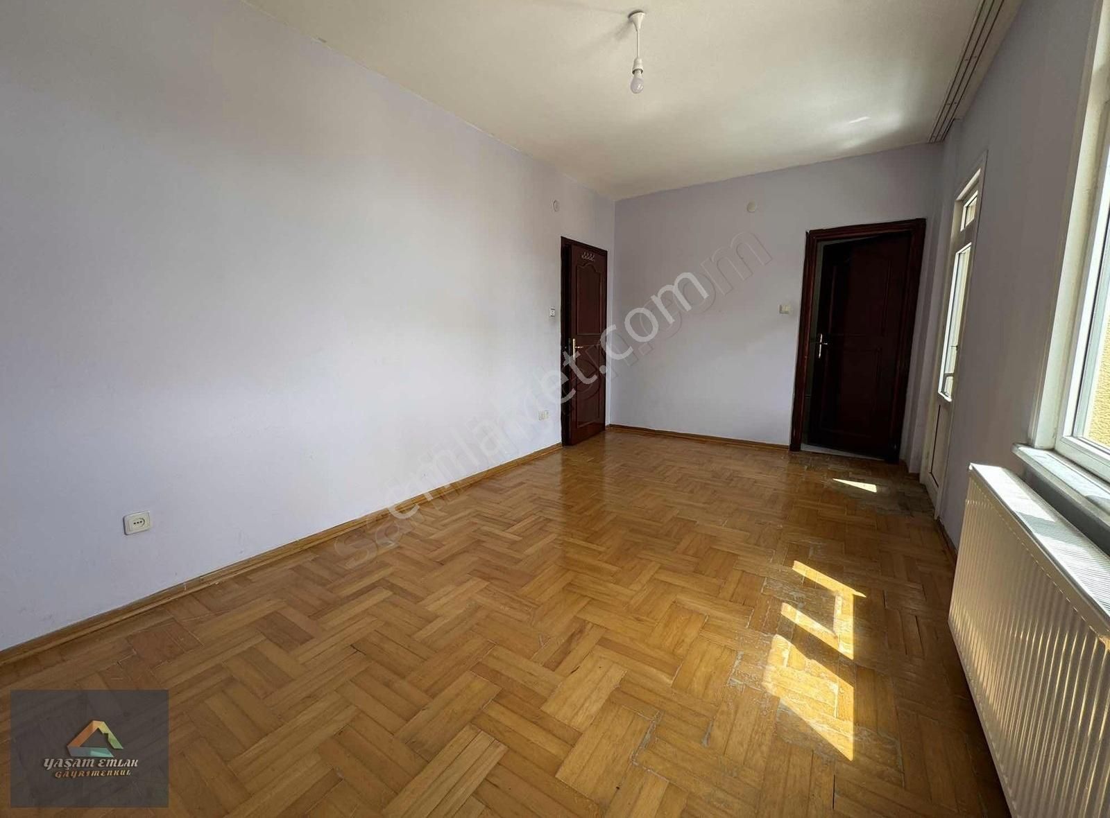 Yaşam'dan M.akif Mahallesi Ana Cadde Üzeri 3+1 E.banyolu Daire - Görsel 27