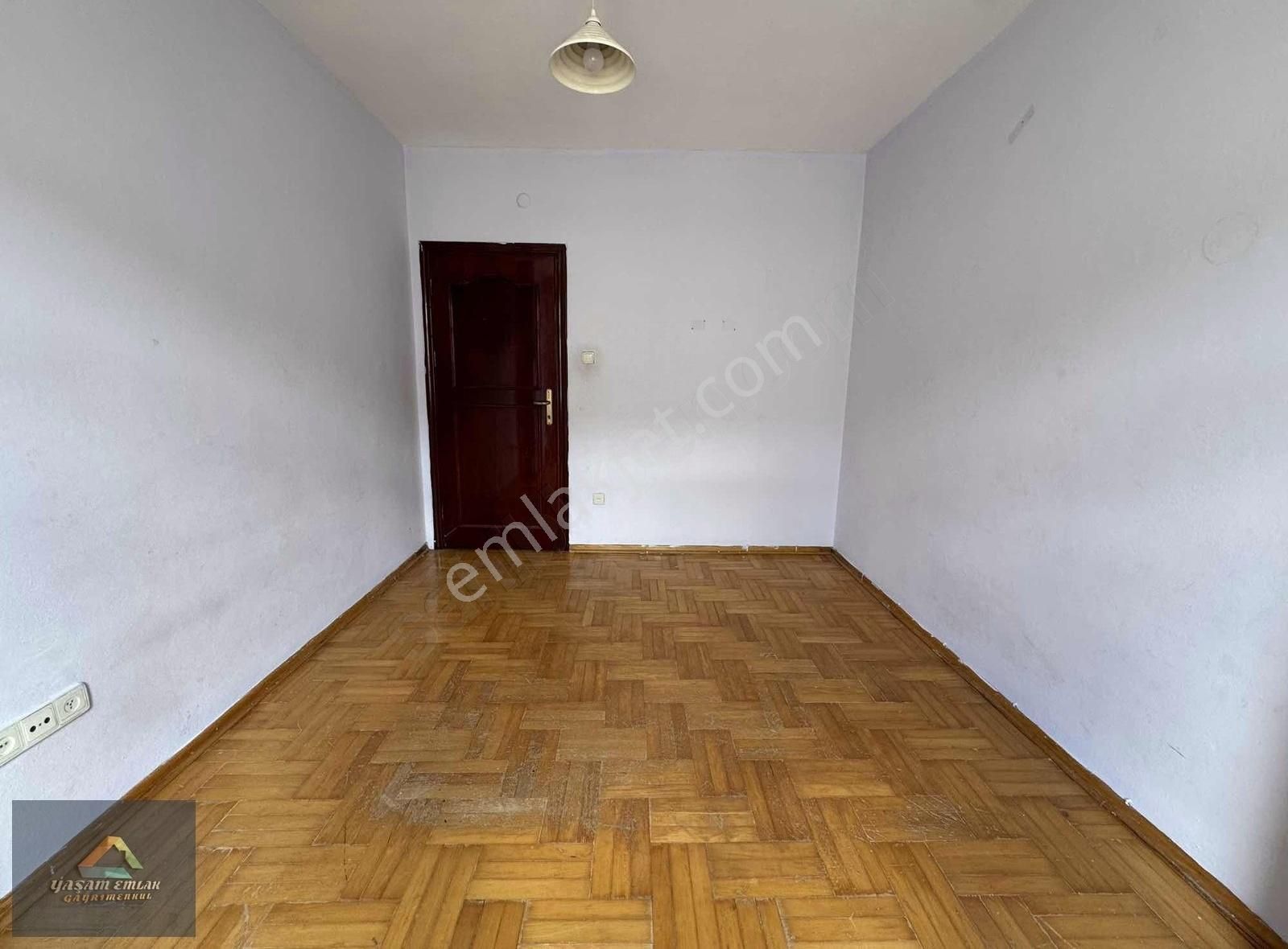 Yaşam'dan M.akif Mahallesi Ana Cadde Üzeri 3+1 E.banyolu Daire - Görsel 10