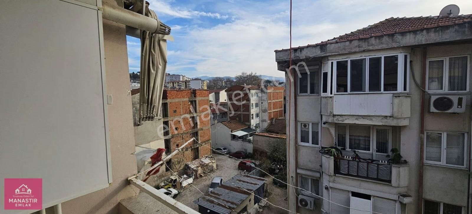 Manastır Emlak'tan Kelepir 2+1 Satılık Daire..!