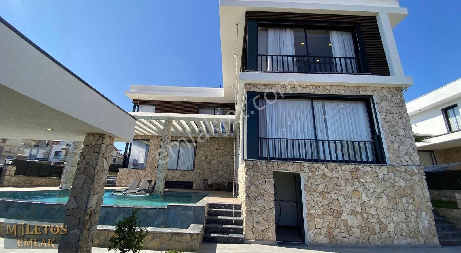 Didim İn En Luks Villası 500 Mt2 Arsa - Görsel 32