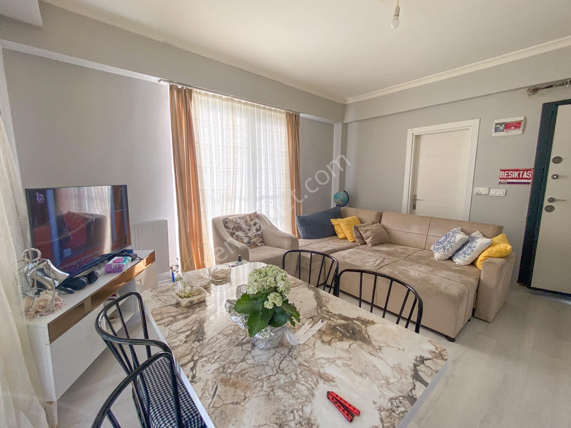 Havuzlu Site İçinde İskanlı Geniş Bahçeli Satılık Köşe 1+1 Daire - Görsel 14