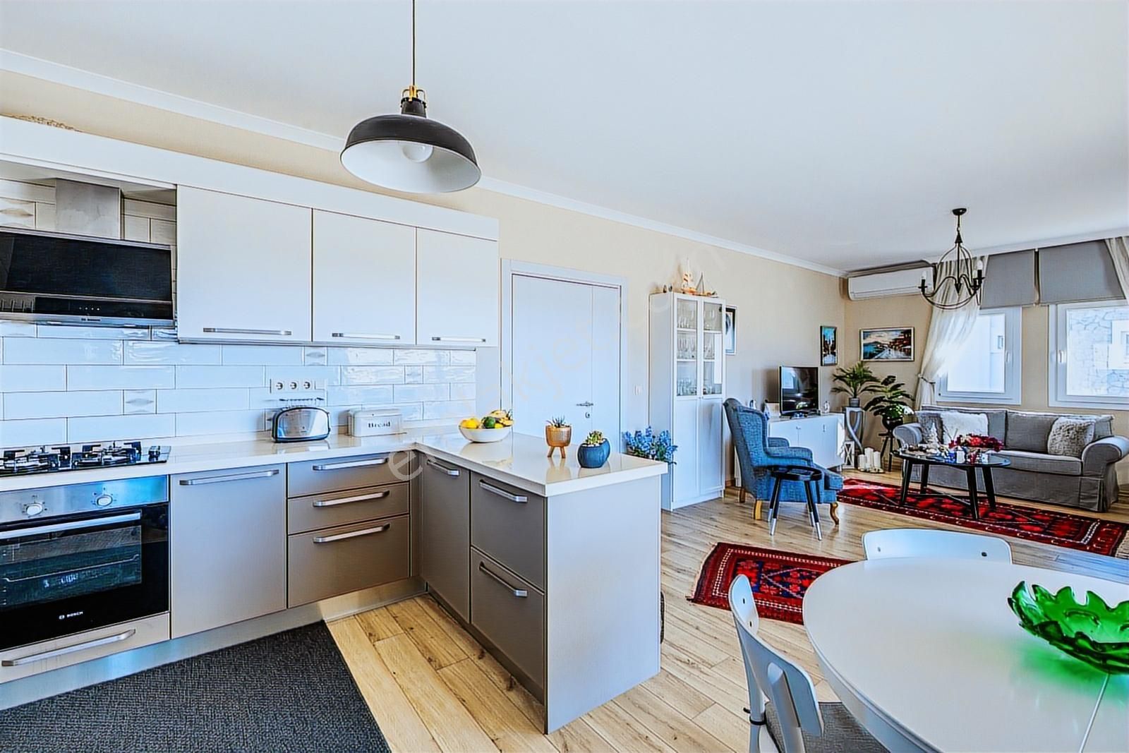 Bodrum Ortakent'te Geniş Bahçeli 3+1 - Görsel 13