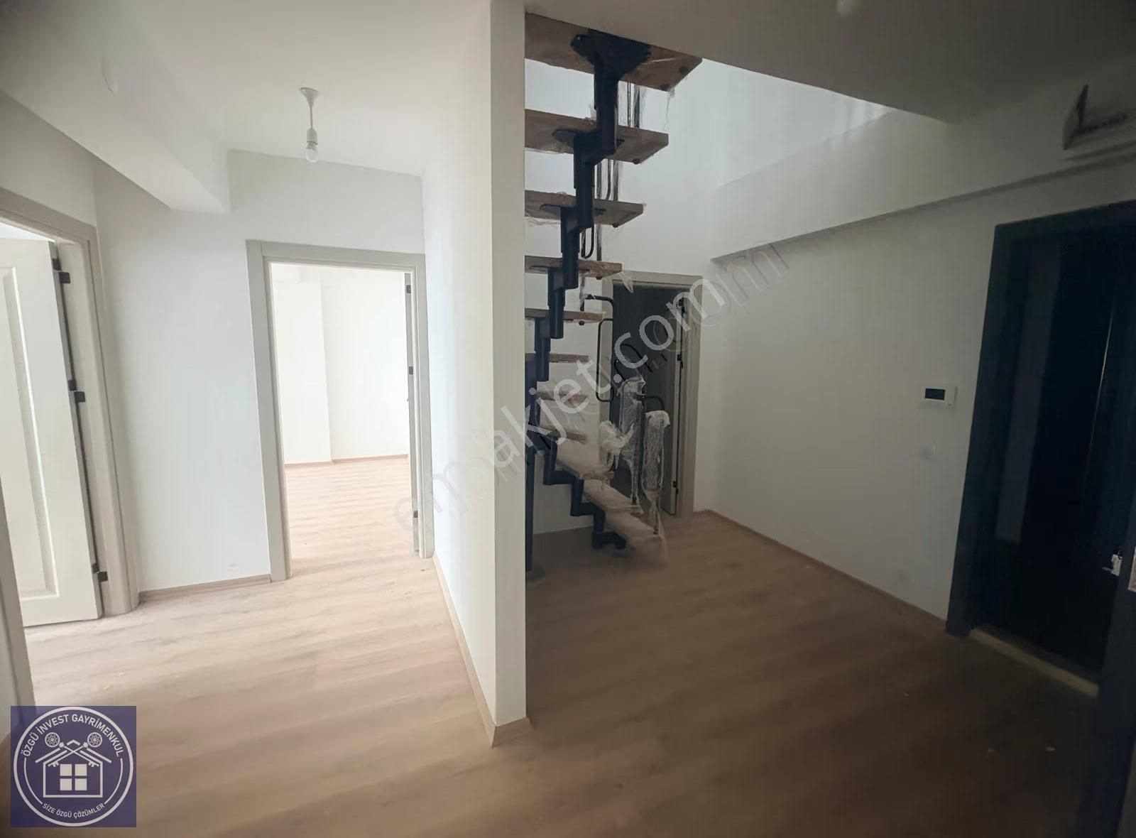 Özgü Gayrimenkul'den Bölcek'te Geniş Lüks Dubleks 3+1 Daire - Görsel 18