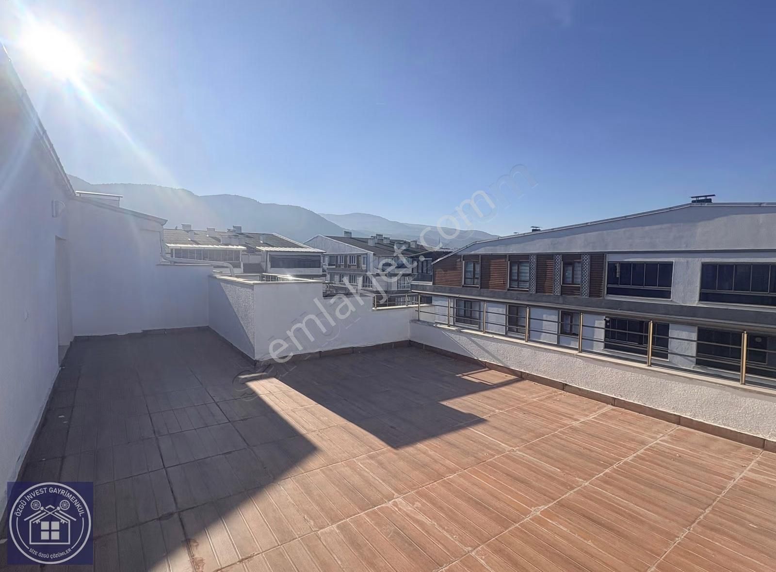 Özgü Gayrimenkul'den Bölcek'te Geniş Lüks Dubleks 3+1 Daire - Görsel 14