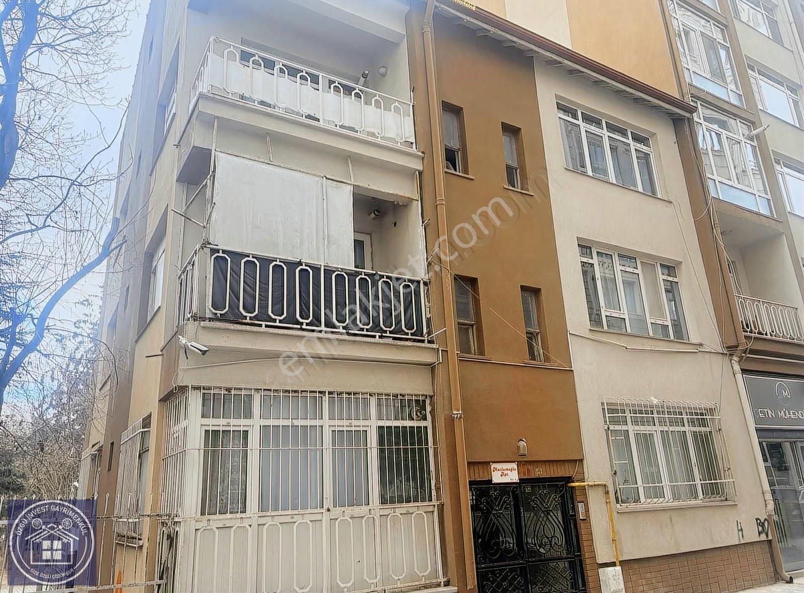 Özgü'den İstasyon Caddesinde Geniş Ve Temiz Kiralık 2+1 Daire - Görsel 11