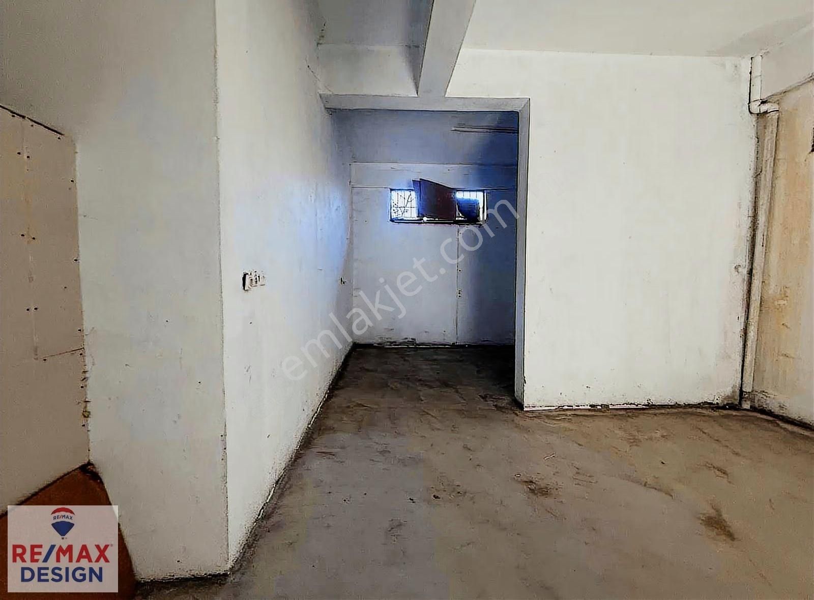 Remax Desıgn Kaymakamlık Yanı Kiralık Depo - Görsel 6