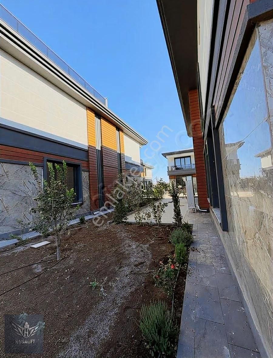 Serin Yapı Dubleksve Tripleks Oturuma Hazır Peyzaj Yapılı - Görsel 13