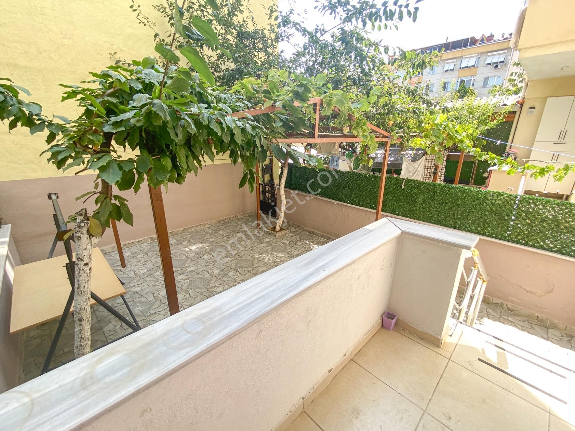 Kumbağ'da Merkezi Konumda Bahçeli Satılık 2+1 Daire - Görsel 19