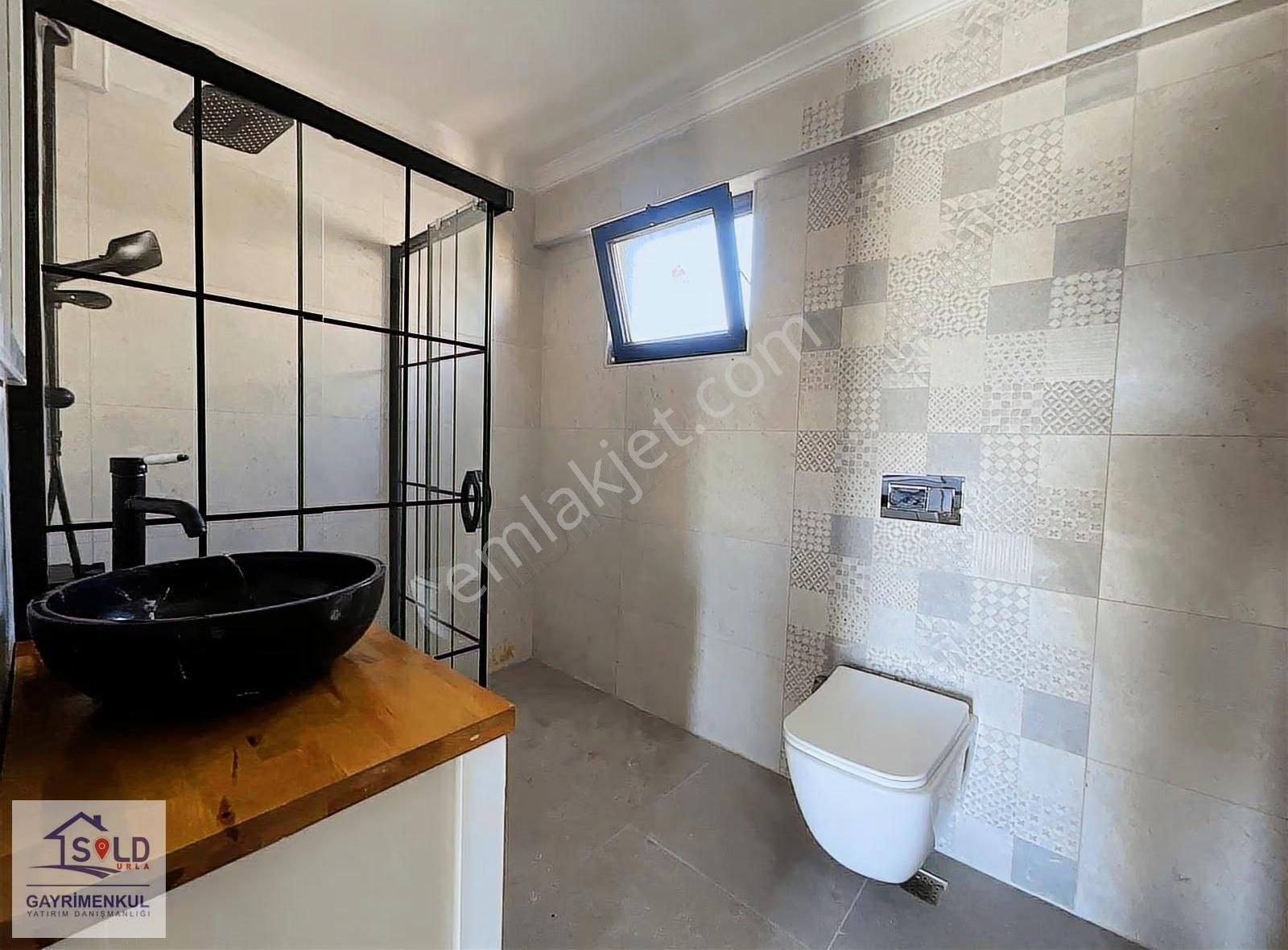 Urla Merkez, Rüstem Mahallesi, Satılık 4+1 Villa - Görsel 8