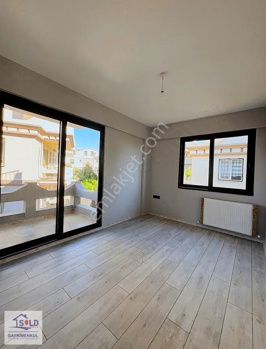 Urla Merkez, Rüstem Mahallesi, Satılık 4+1 Villa - Görsel 12