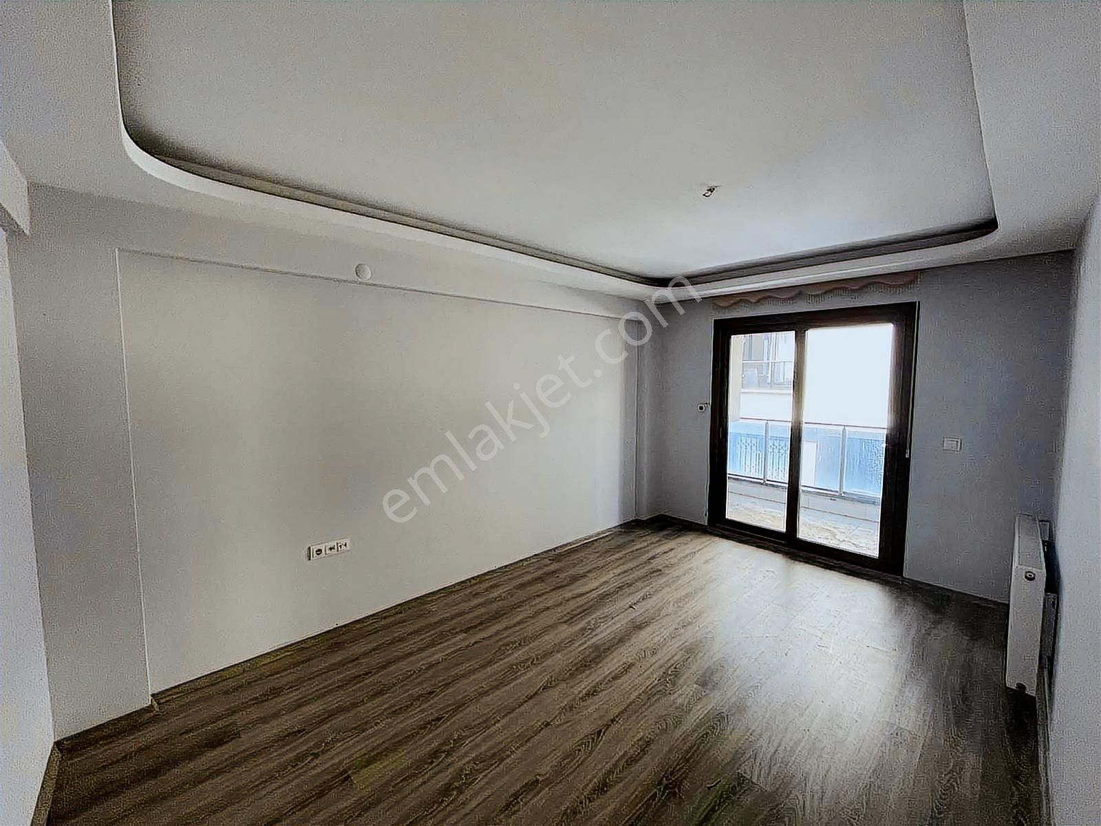 Üçyol Metro Yak. 3+1 120 M2 Asansörlü Otopark 7 Yıllık 4. Kat - Görsel 2
