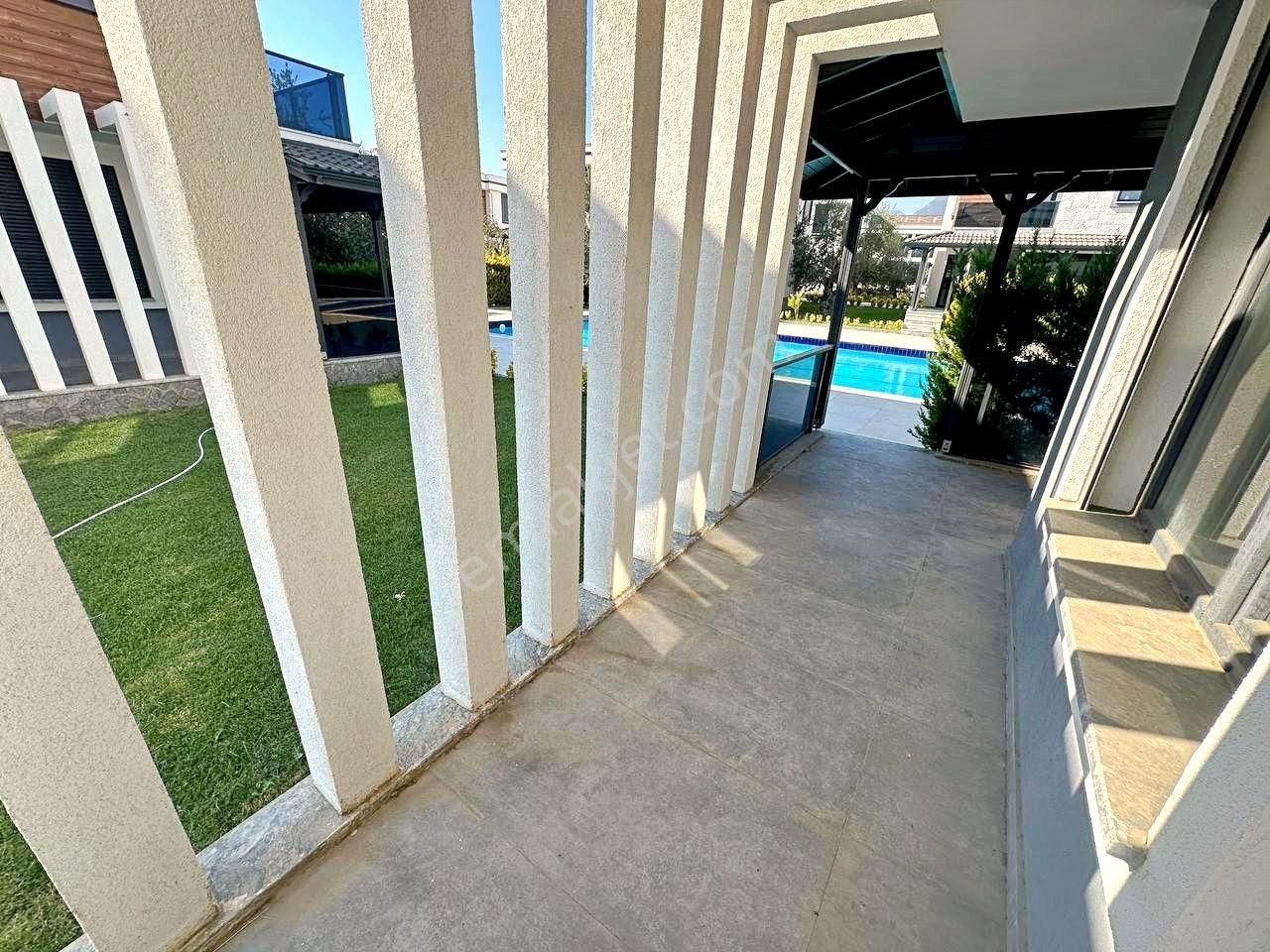 🏠🏠blue Life Egenden Gerçek İlan Gürede Eşsiz Ultra Lüx Tasarımı İle Satılık 3+1 Havuzlu İkiz Villa - Görsel 23