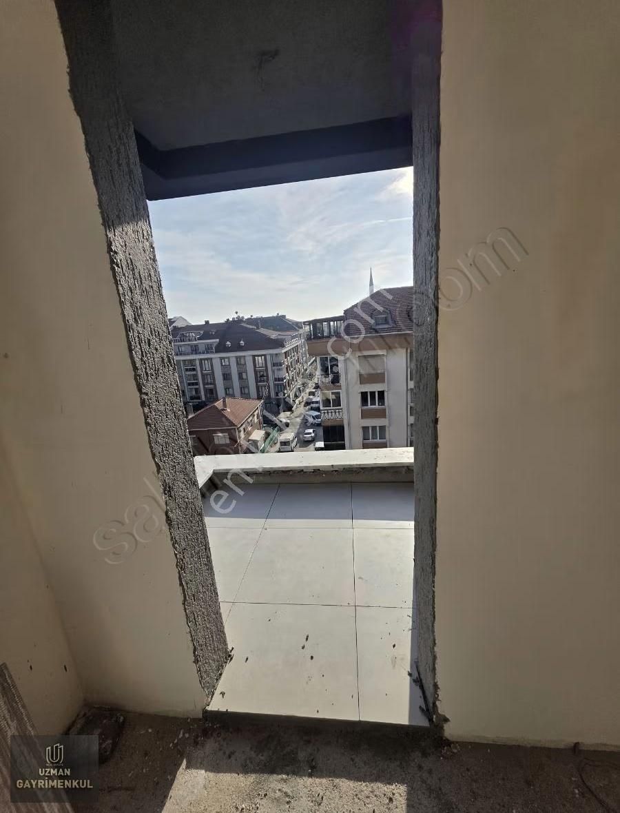 Uzman Dan Avcılar Merkez.mh. Cadde Üzeri Sıfır Bina 2+1/100m2 - Görsel 2
