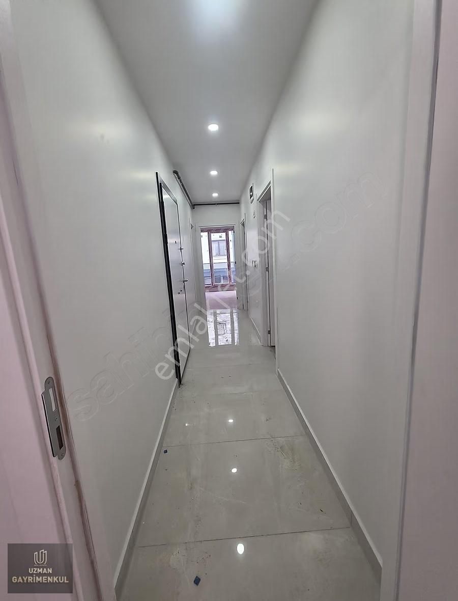 Uzman Dan Avcılar Merkeze Yakın Konumunda 2+1 Ön Cephe Daire - Görsel 6