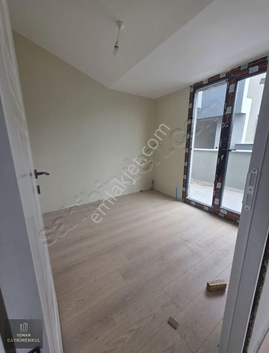 Avcılar Merkez Mh. Sıfır Bina K.otoparklı 2+2 Dubleks Daire - Görsel 3