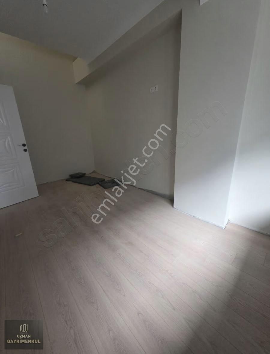 Avcılar Merkez Mh. Sıfır Bina K.otoparklı 2+2 Dubleks Daire - Görsel 7