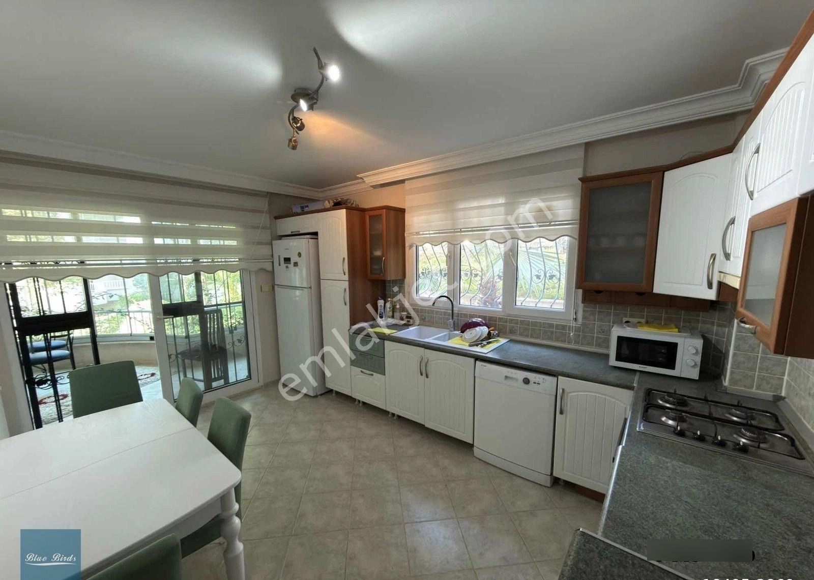 Ege Mahallesi'nin En Güzel Lokasyonu 3+1 Daire - Görsel 16