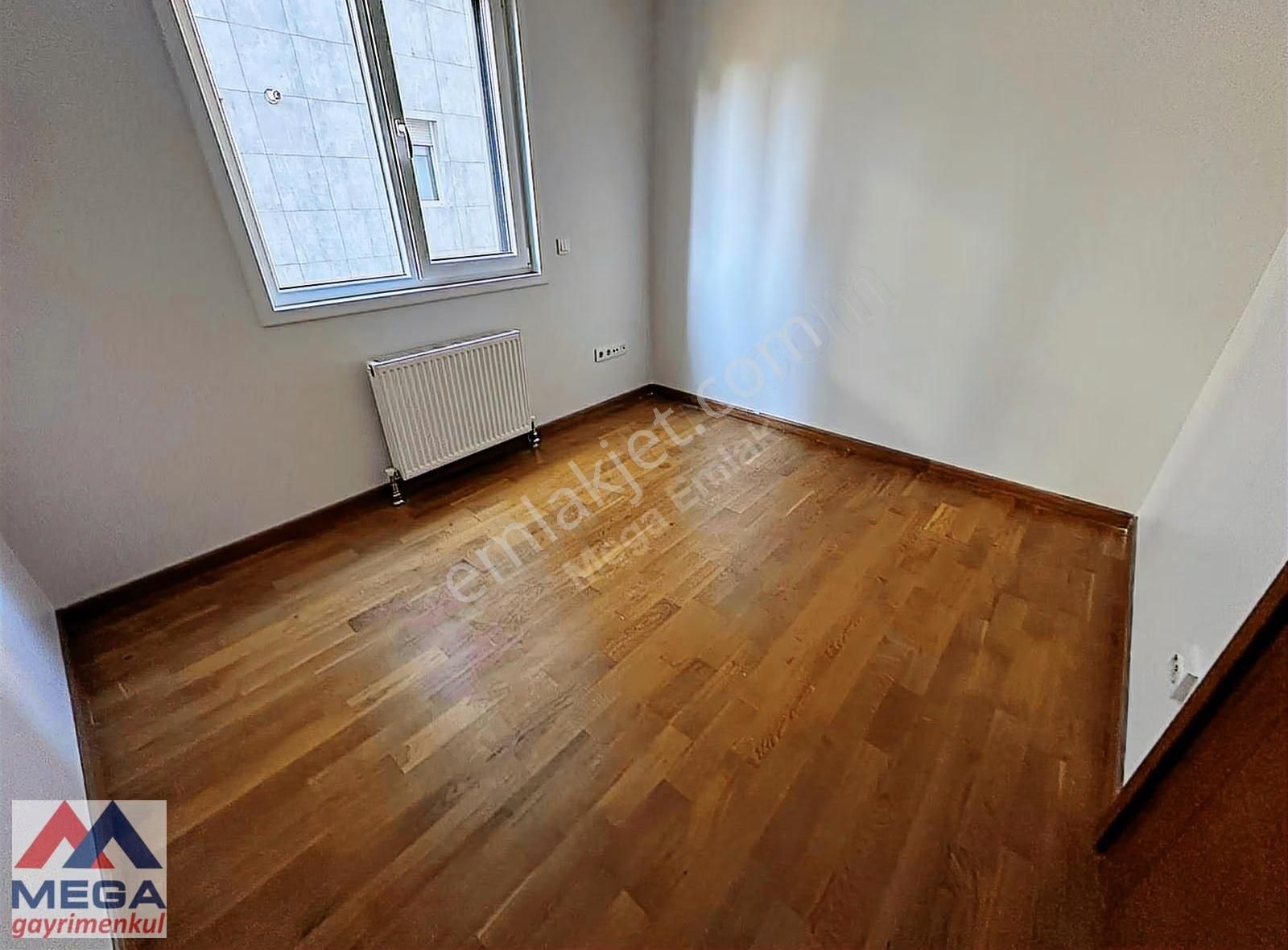 Fenerbahçe Sahilde 2017 Yapımı 170m2 Ebeveyn'li Balkon'lu 4+1 - Görsel 9