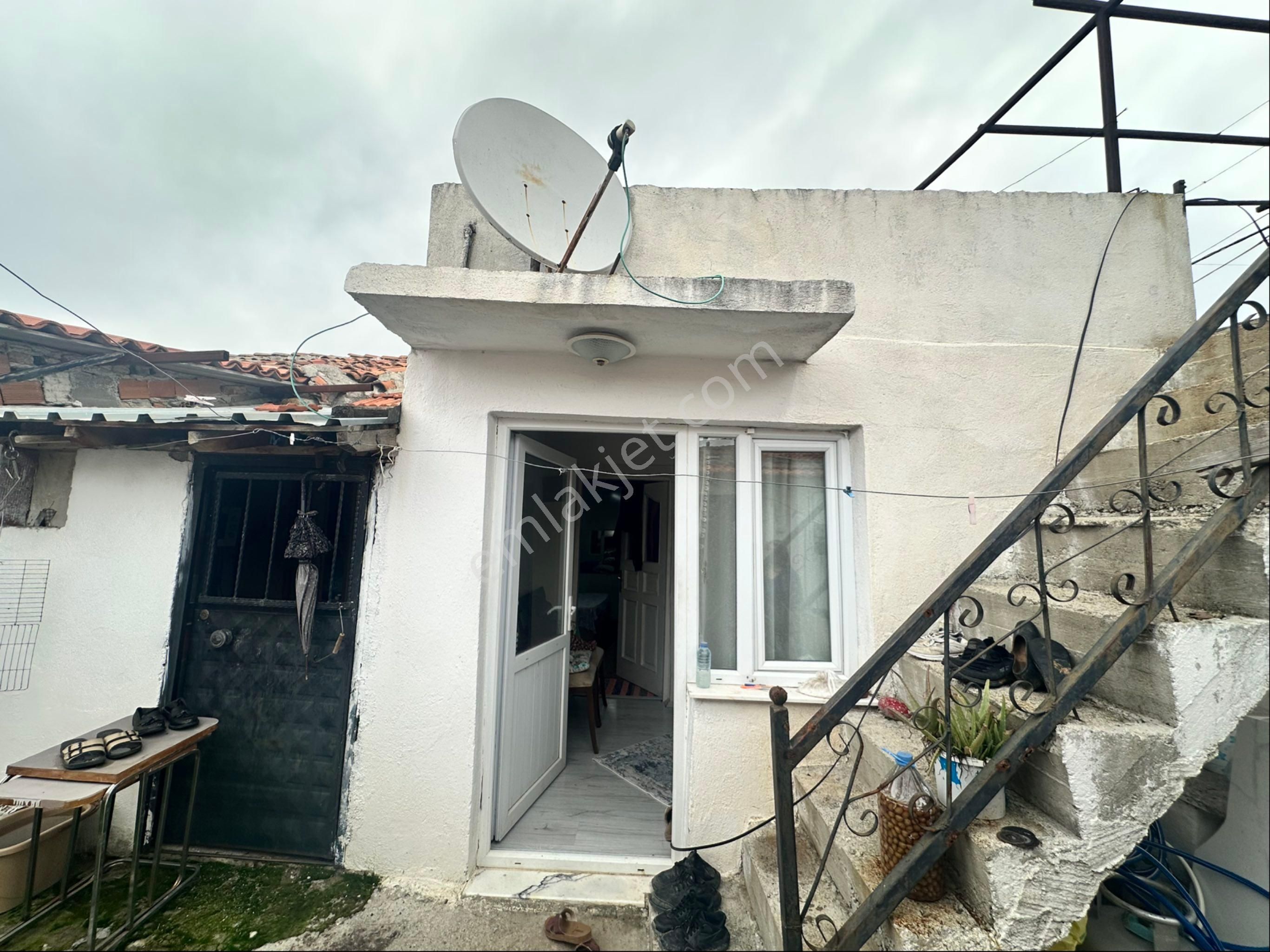 Bergama Zeytindağı Mahallesi Satılık Satılık Müstakil Ev - Görsel 8