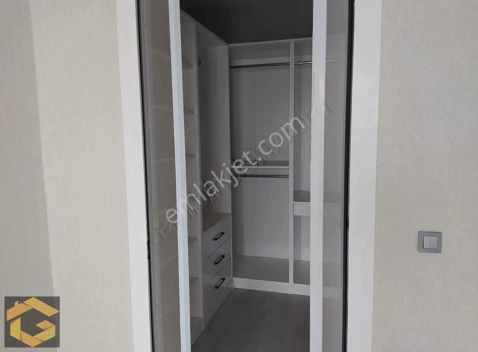 Saray Merkez'de Full Yapılı 3+1 Lüks Daire - Görsel 16