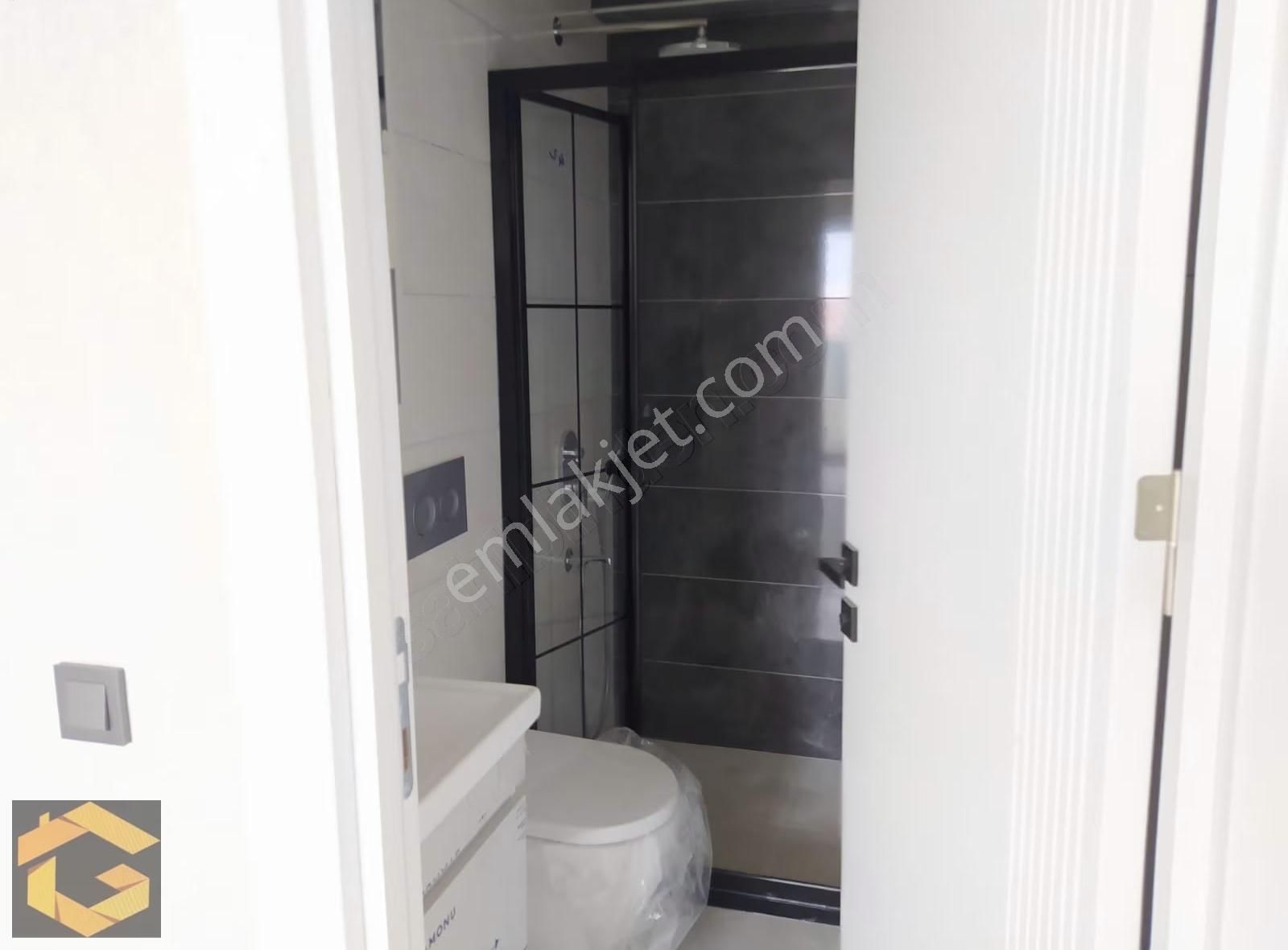 Saray Merkez'de Full Yapılı 3+1 Lüks Daire - Görsel 2