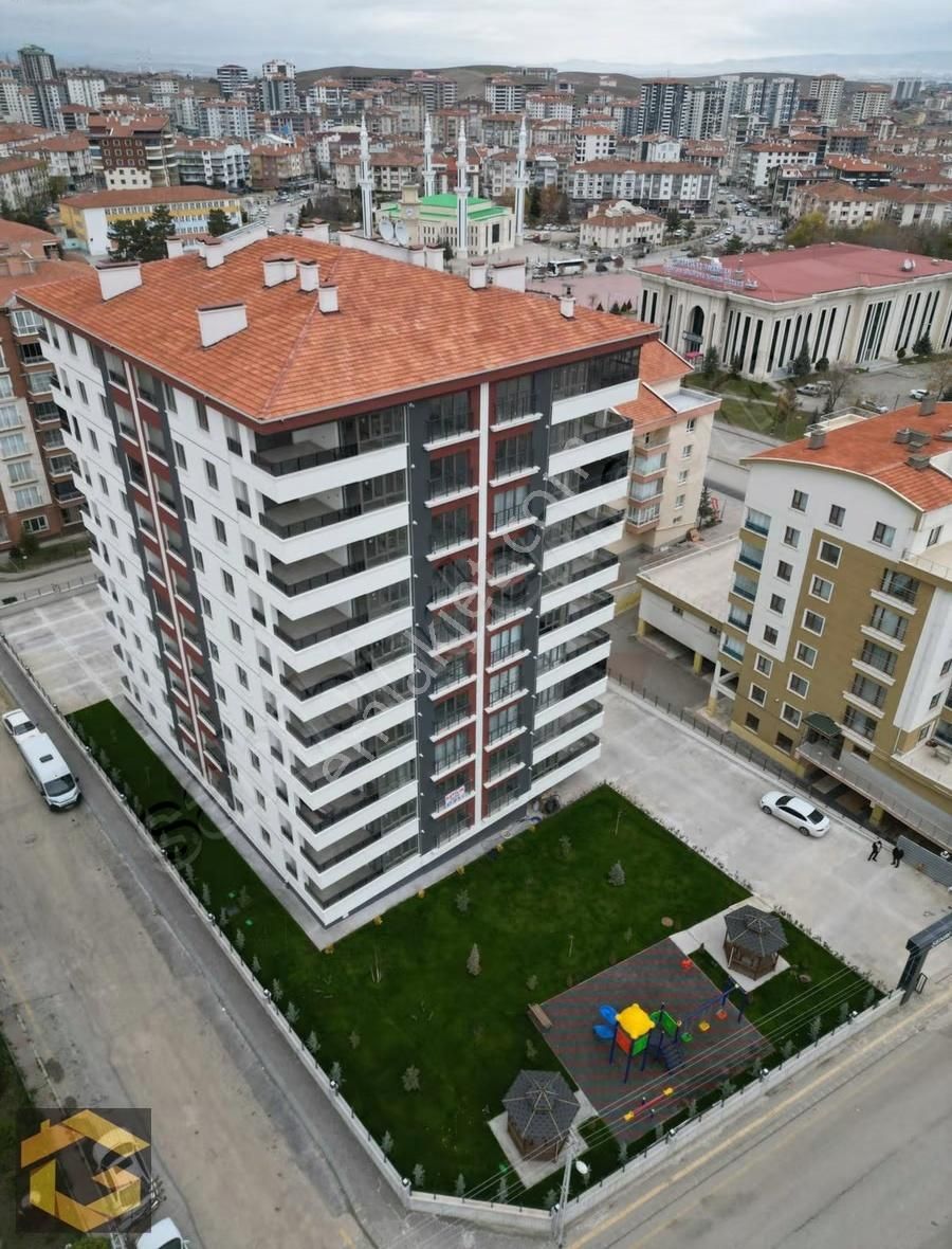 Saray Merkez'de Full Yapılı 3+1 Lüks Daire - Görsel 12