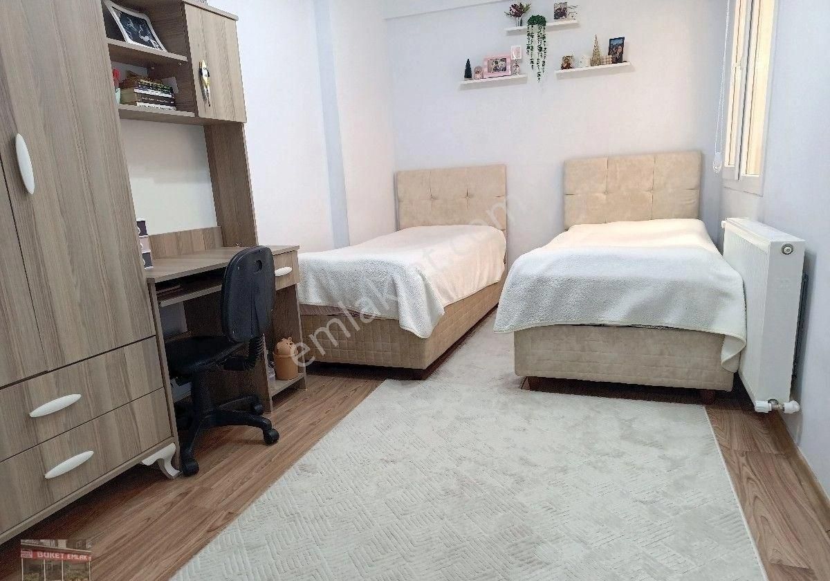 Buket Emlaktan Satılık 2+1 Daire Doğalgazlı Ebeveyn Banyolu - Görsel 16
